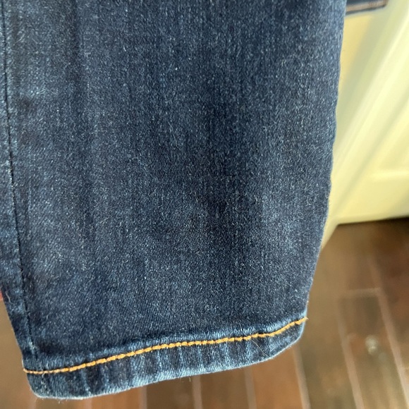 Abercrombie and Fitch super skinny jean mid rise says to S waist 26 length 29 - Picture 5 of 8